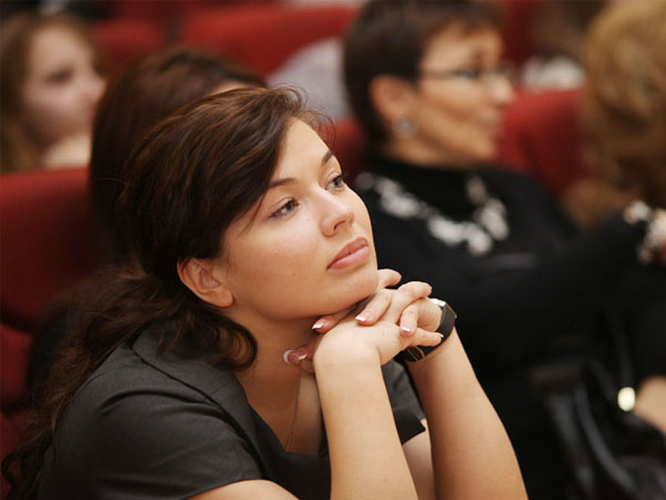 zhukova-portr1 zhukova-portr1